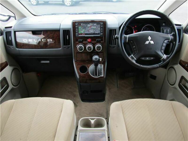 DELICA D5