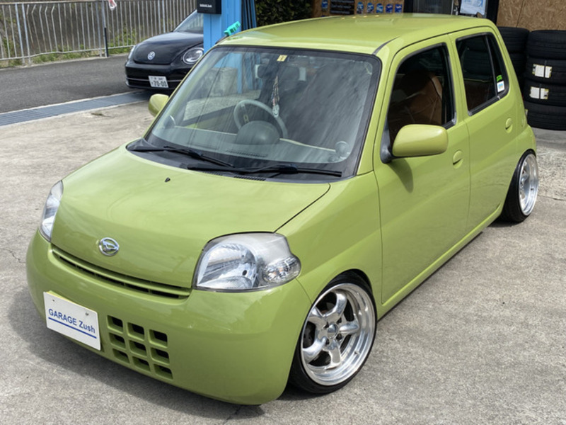 DAIHATSU　ESSE