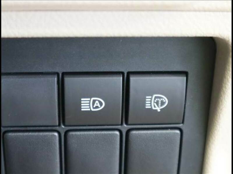 LAND CRUISER PRADO-11
