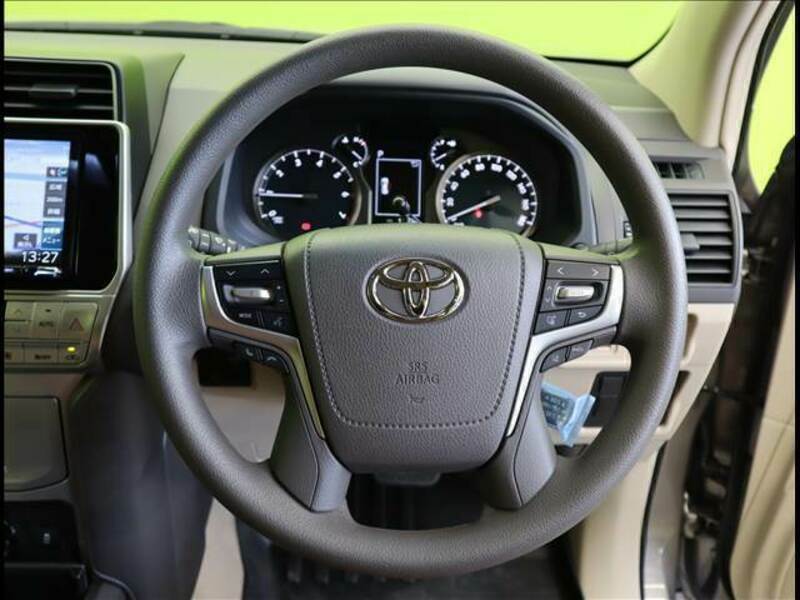 LAND CRUISER PRADO-14