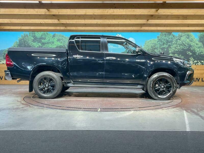 HILUX