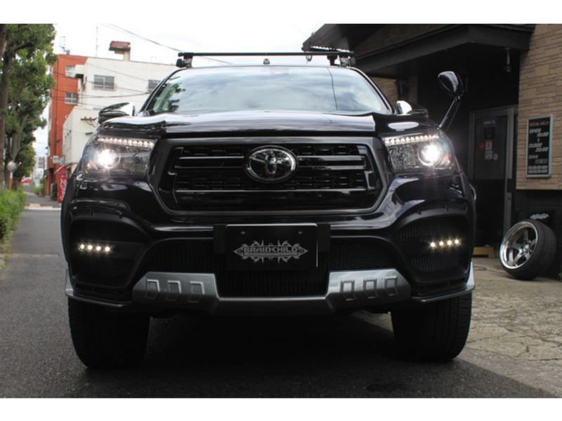 HILUX