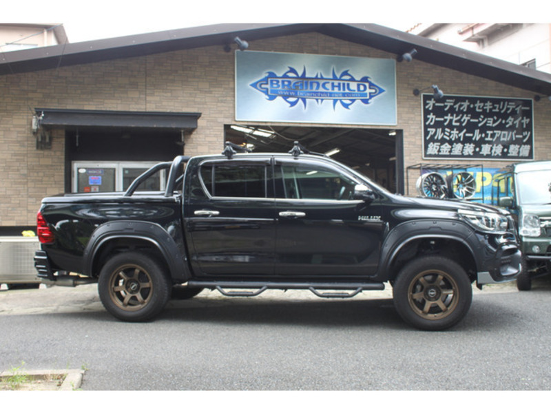 HILUX