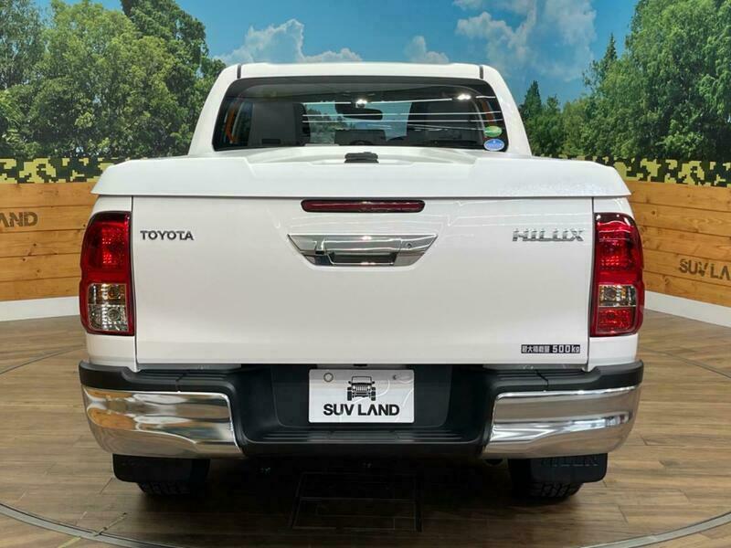 HILUX