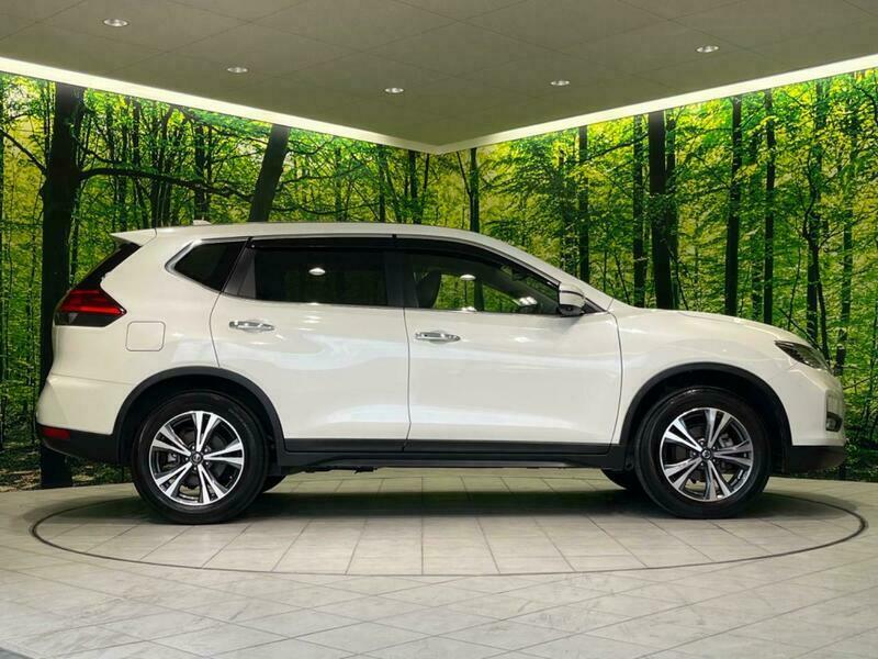 X-TRAIL-33