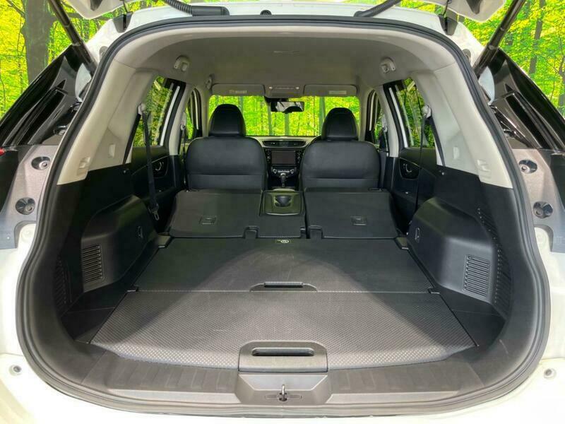 X-TRAIL-18