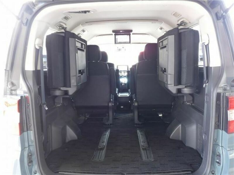 DELICA D5