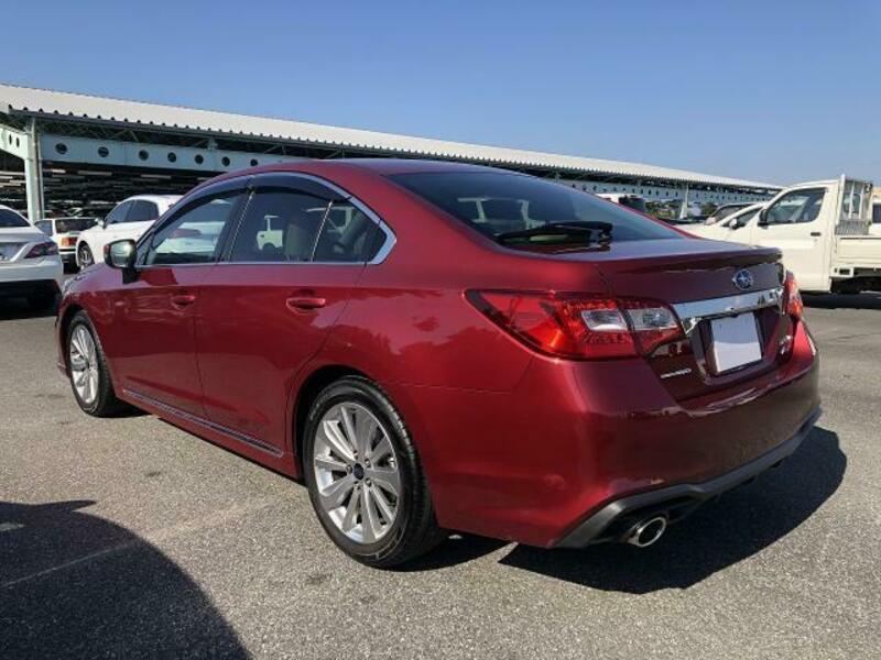 LEGACY B4