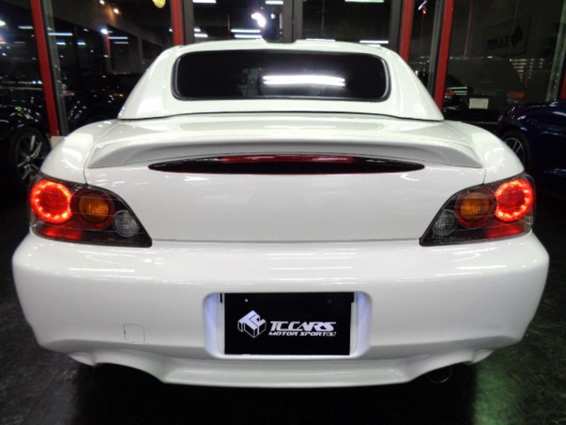 S2000