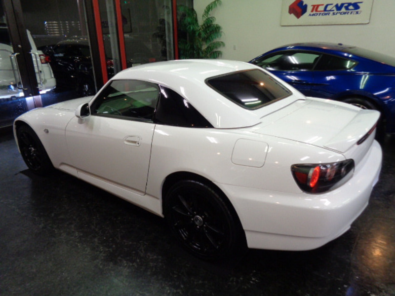 S2000