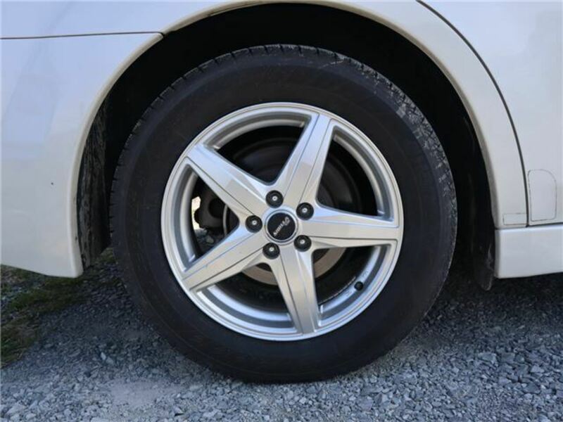 LEGACY B4
