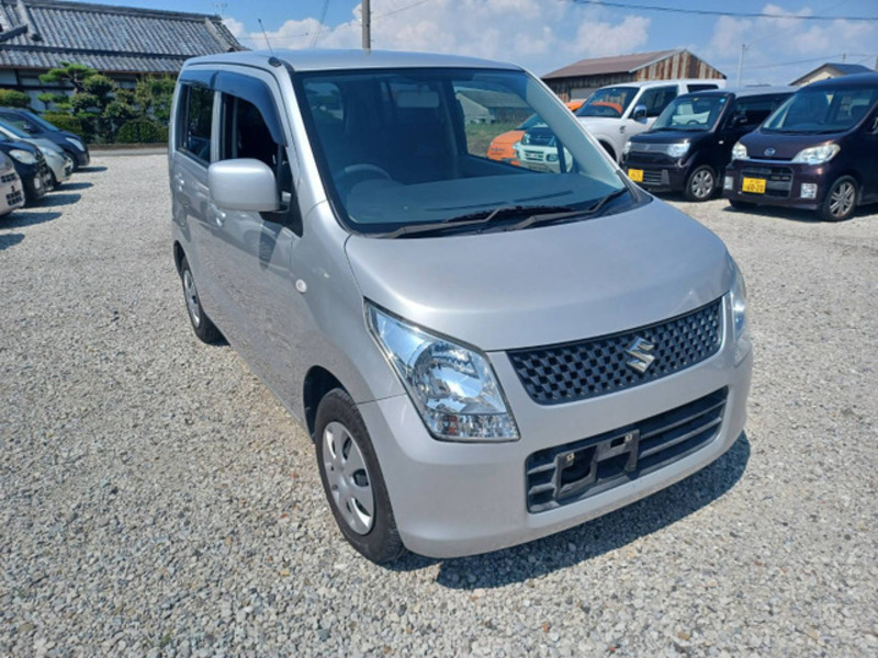 WAGON R