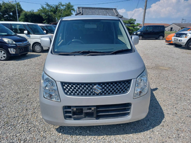 WAGON R