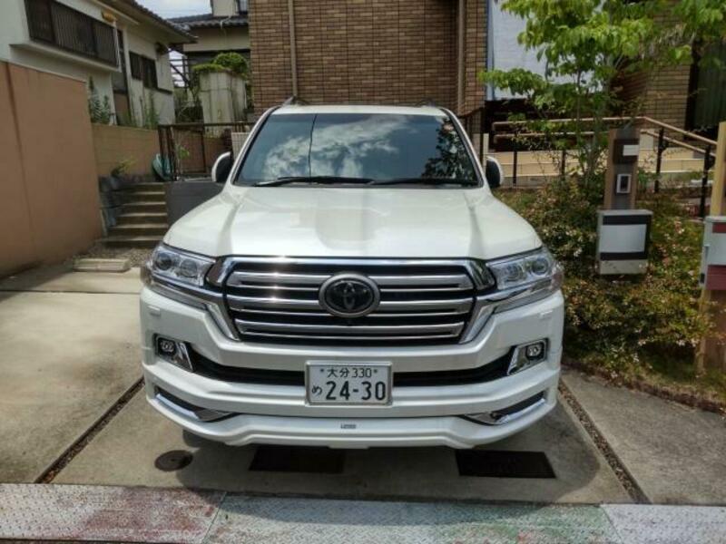 LAND CRUISER-0