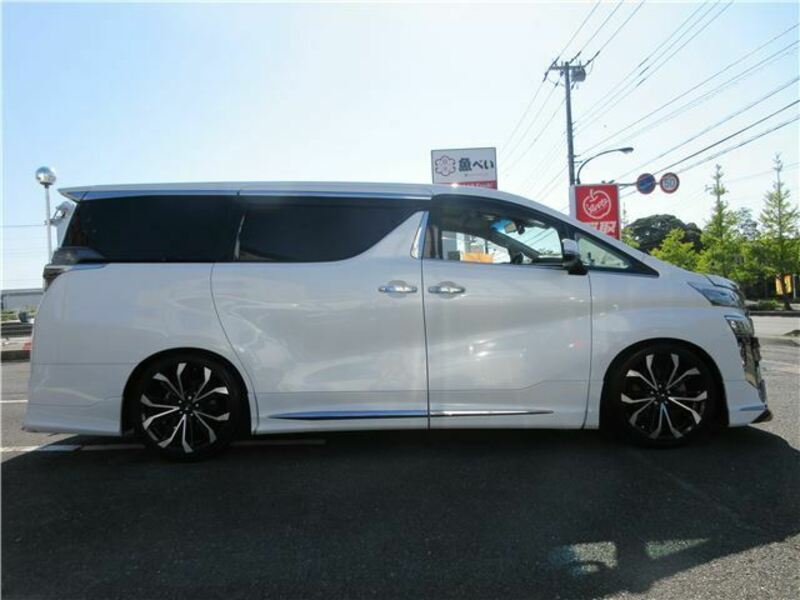 VELLFIRE