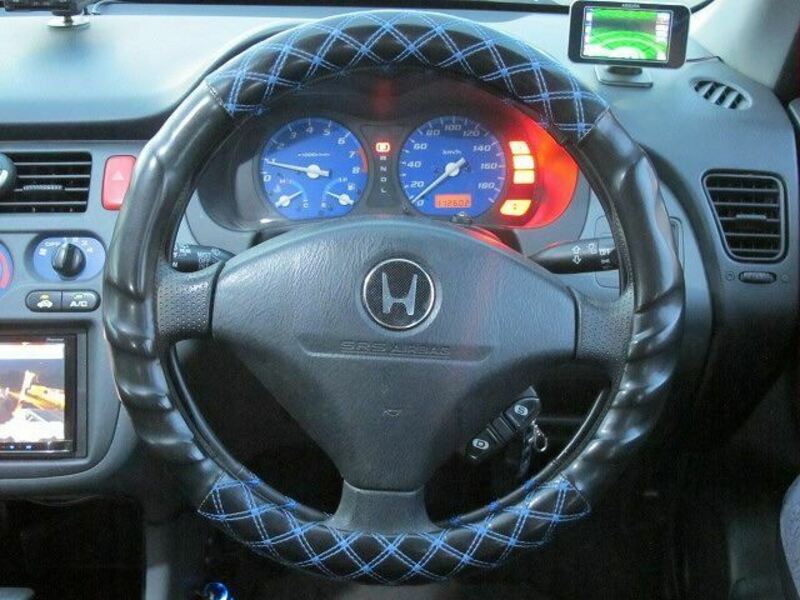 HR-V