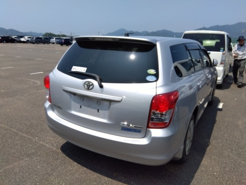 COROLLA FIELDER
