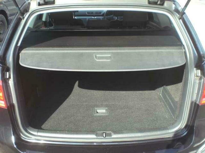 PASSAT VARIANT