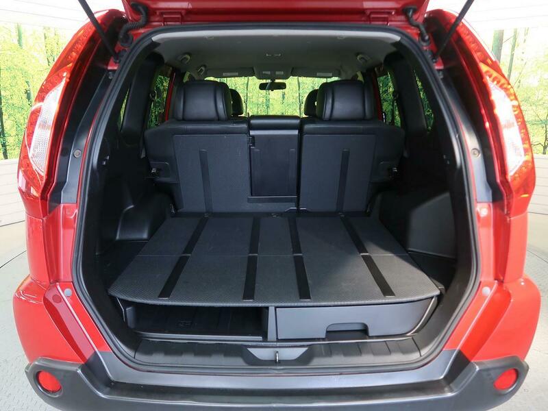 X-TRAIL-52