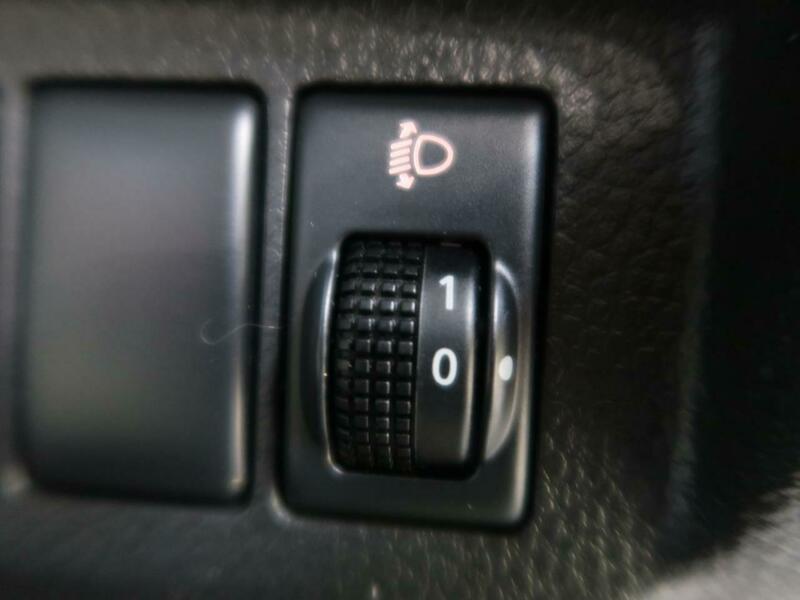X-TRAIL-64