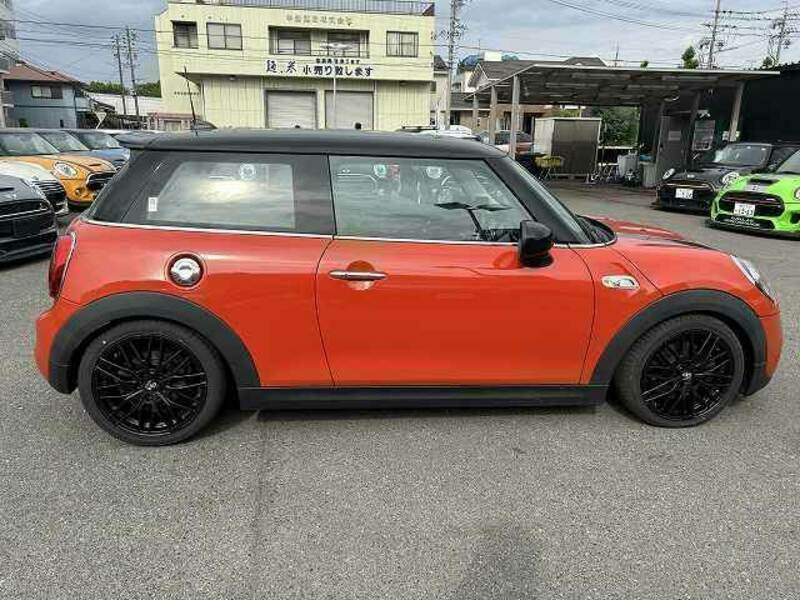 MINI