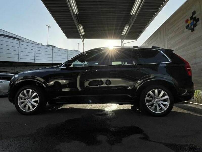 XC90