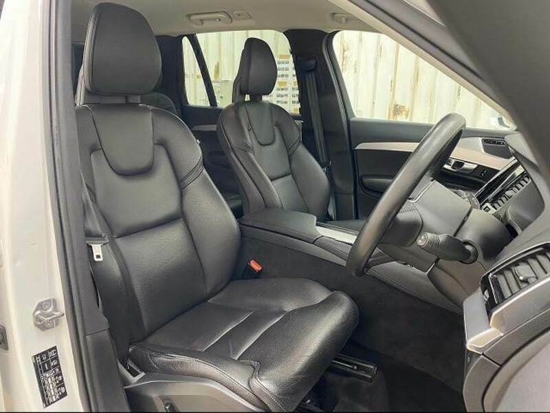 XC90