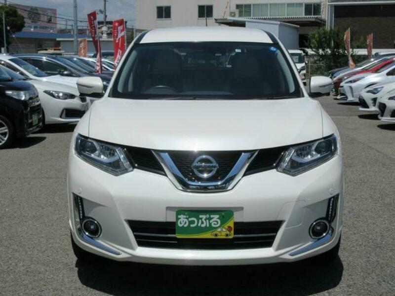 X-TRAIL-1