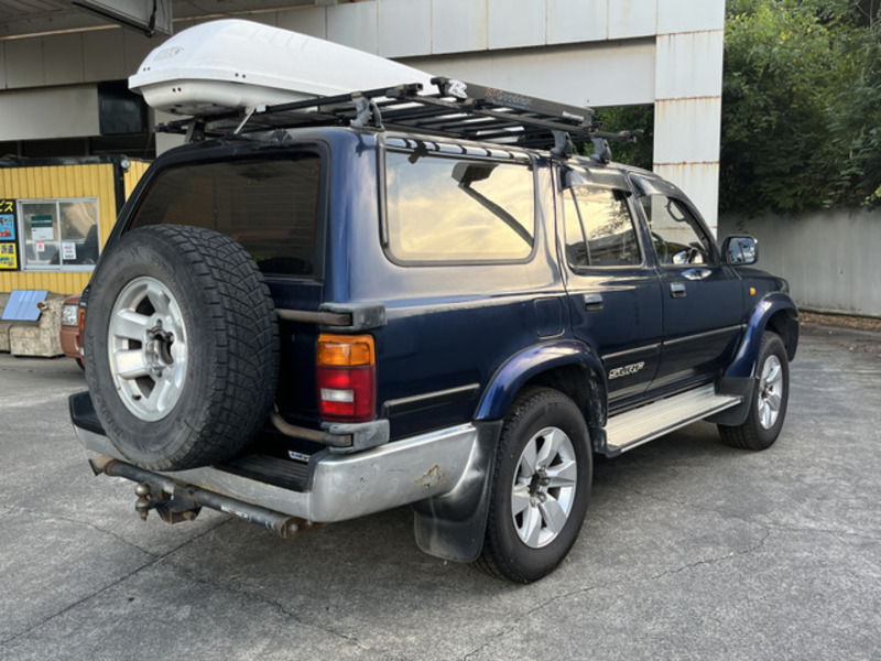 HILUX SURF