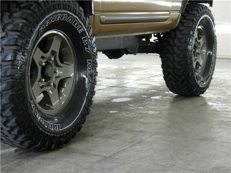 JIMNY-12