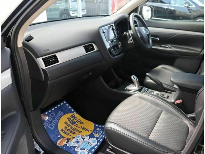 OUTLANDER PHEV