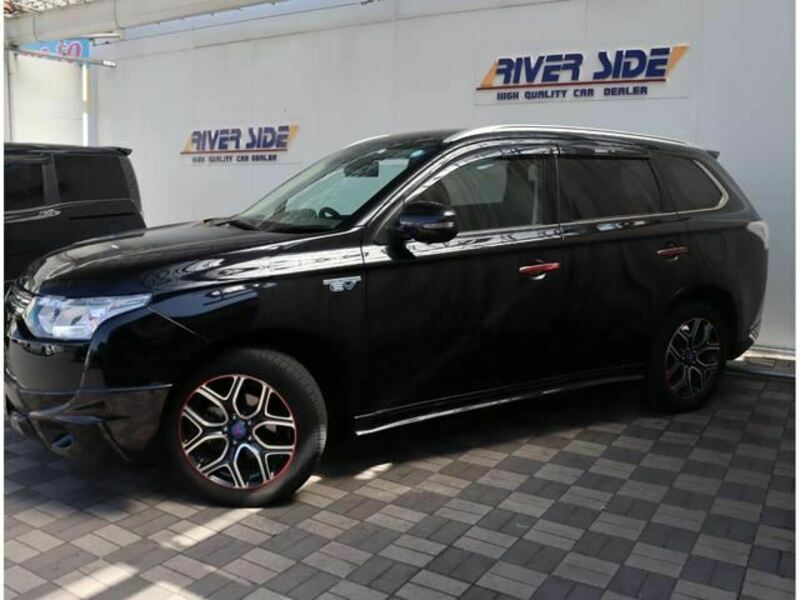 OUTLANDER PHEV