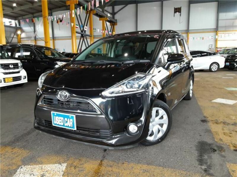 TOYOTA　SIENTA