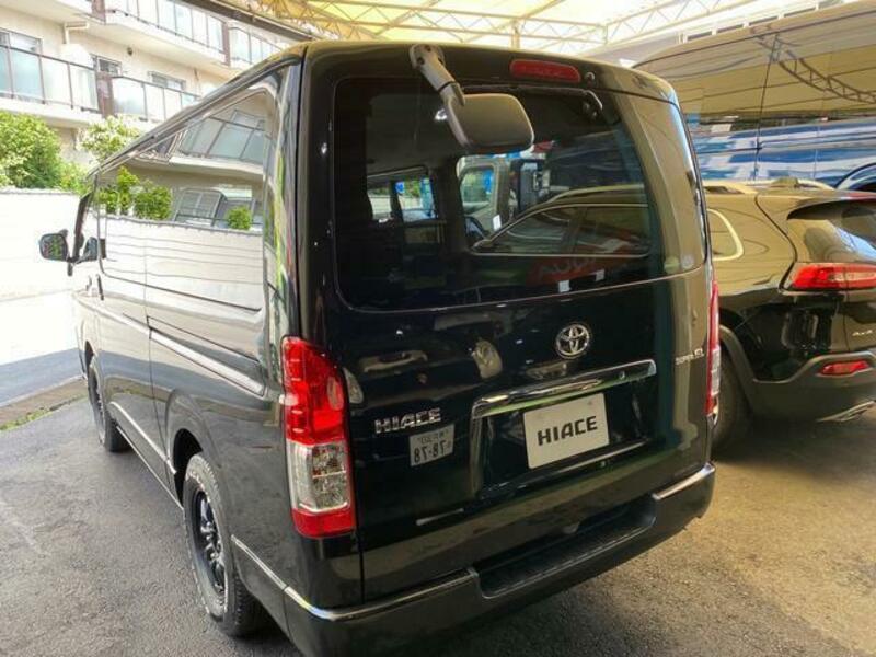 HIACE VAN-10