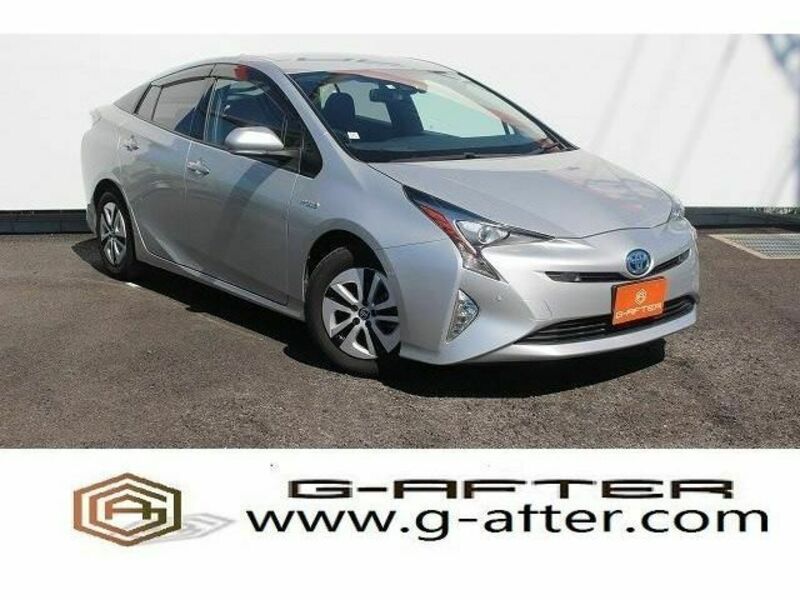 RS-R 2016+ Toyota Prius (ZVW50 / ZVW51) Sports-i Coilovers main image 0