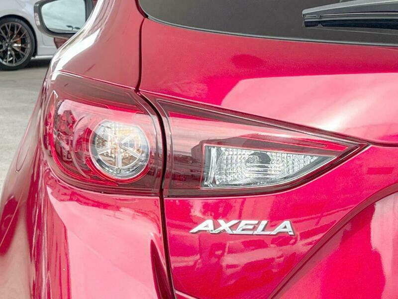 Axela Sport