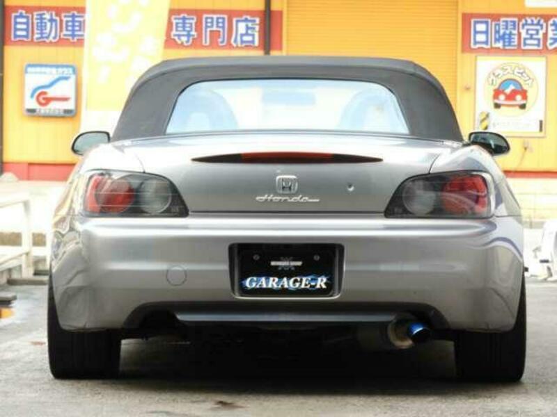S2000