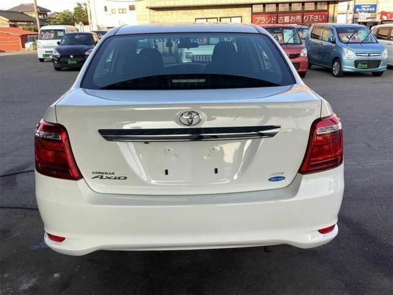 COROLLA AXIO