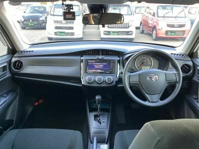 COROLLA AXIO