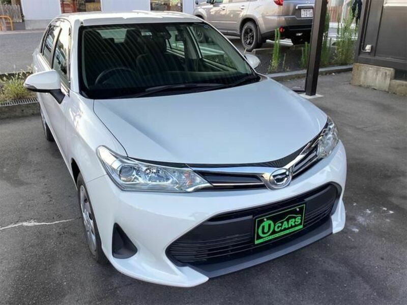 COROLLA AXIO