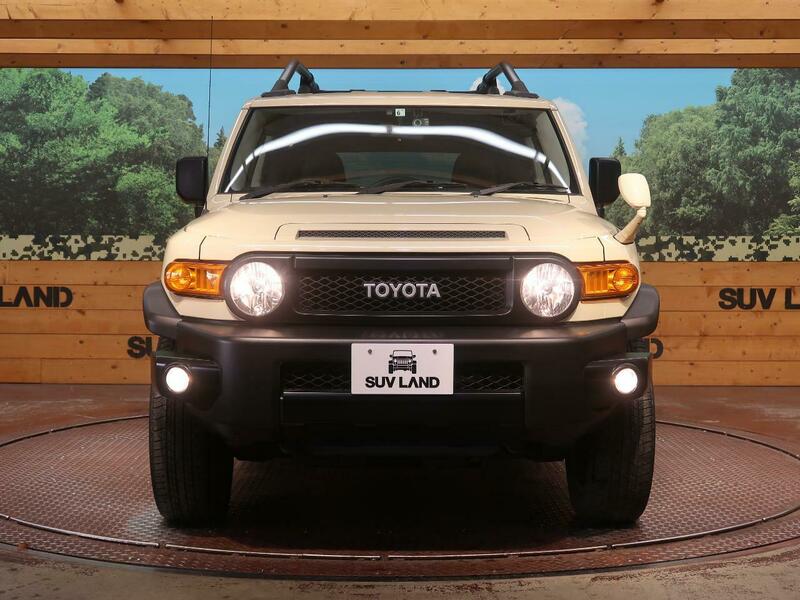 TOYOTA FJ CRUISER GSJ15W | SBI Motor Japan