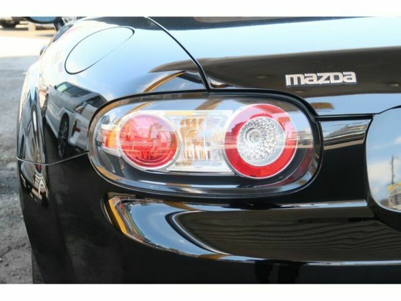 ROADSTER