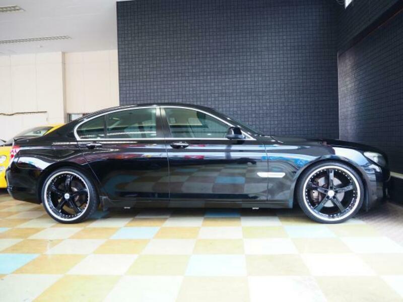 7 SERIES