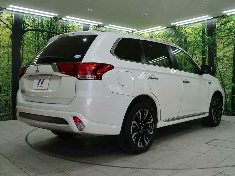 OUTLANDER PHEV