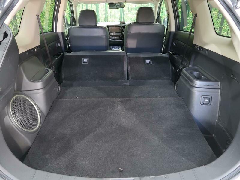 OUTLANDER PHEV