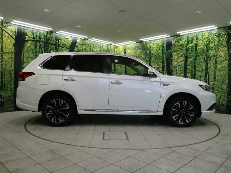 OUTLANDER PHEV