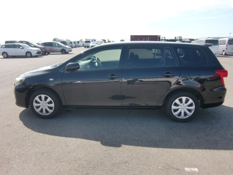 COROLLA FIELDER