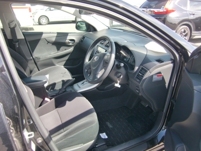 COROLLA FIELDER