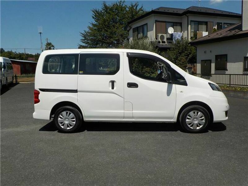 NV200 VANETTE-12