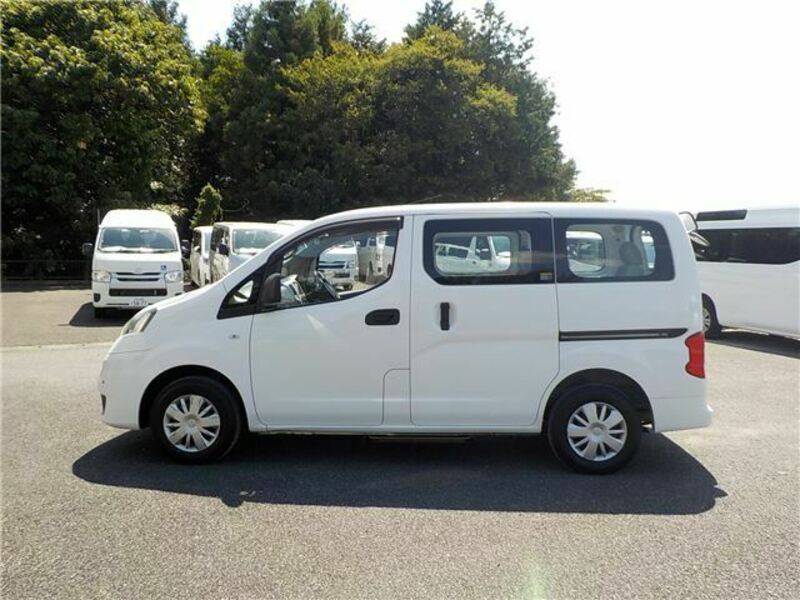 NV200 VANETTE-16